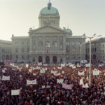 BUNDERAT, BUNDESHAUS, DEMONSTRATION, NICHTWAHL, CHRISTIANE, BRUNNER
