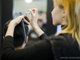 Semaine de quatre jours : le chiffre d’affaires d’un coiffeur augmente