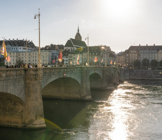 Bâle-Ville introduit la semaine de 38 heures pour ses employé-es