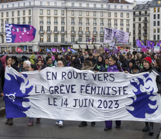 Grève féministe : salaire minimum, égalité salariale et de meilleures rentes