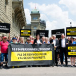 Einreichung Petition « Armut ist kein Verbrechen »