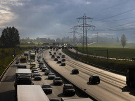 Les milliards pour les autoroutes nuisent au climat