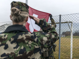 « Service citoyen » : une initiative antisociale pour le travail forcé