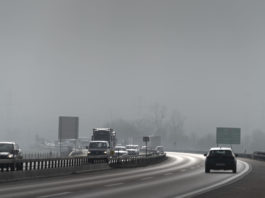Référendum lancé : l’extension des autoroutes menace la protection du climat