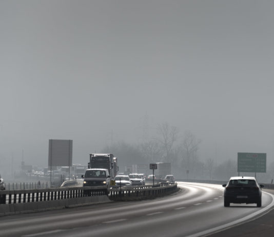 Référendum lancé : l’extension des autoroutes menace la protection du climat