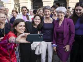 Baromètre électoral : les jeunes femmes votent pour le PS