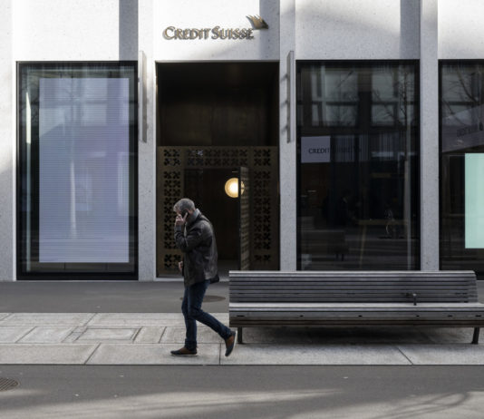 Un an après la chute de Credit Suisse : et maintenant ?