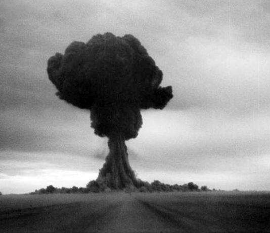 Interdiction des armes nucléaires : le Conseil fédéral reste réticent