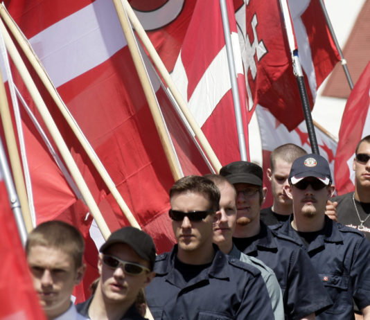 La dangereuse proximité de l’UDC avec l’extrémisme de droite