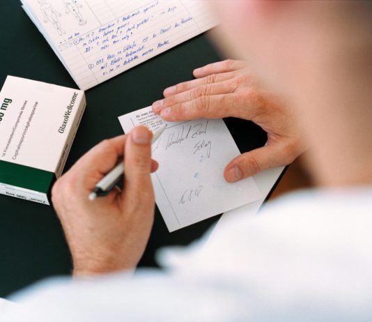 Le plafonnement des primes met le lobby de la santé ainsi que la politique sous pression