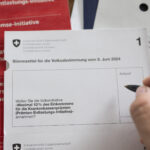 STIMMRECHT, STIMMUNTERLAGEN, STIMMEN, EIDGENOESSISCHE ABSTIMMUNG, ABSTIMMUNG, EIDGENOESSISCHE VOLKSABSTIMMUNG, VOLKSABSTIMMUNG, UNTERLAGEN, ABSTIMMUNGSTUNTERLAGEN, STIMMZETTEL, STIMMZETTELKUVERT, STIMMZETTELCOUVERT, BRIEFLICHE ABSTIMMUNG, VOLKSINITIATIVE,