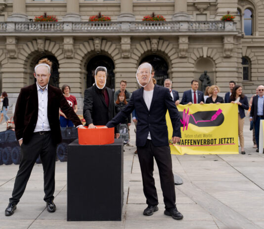 Interdire les armes nucléaires permettrait de sortir de l’euphorie du réarmement