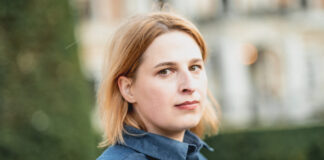 Portraitbild von Natascha Strobl