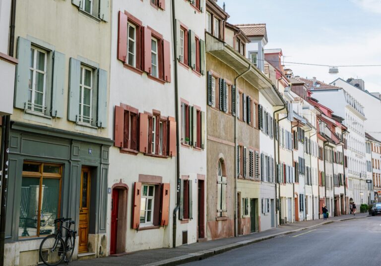 Le droit du bail sous le feu des critiques : la population peut trancher dans les urnes