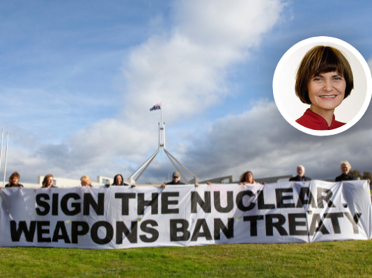 Micheline Calmy-Rey s’engage contre les armes nucléaires