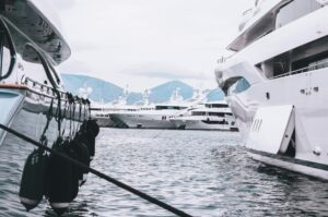 Yacht ultrariches oxfam
