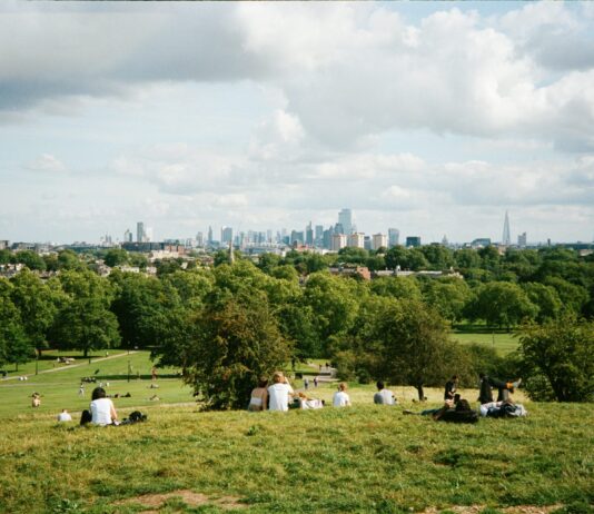 Royaume-Uni : 200 entreprises adoptent la semaine de quatre jours London semaine de quatre jours