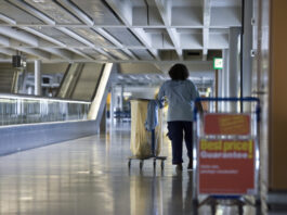 Les salaires seront-ils bientôt réduits par la loi ? salaires minimaux cantonaux