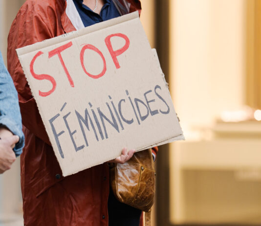 Déjà 23 féminicides en Suisse : le PS Suisse lance une initiative féminicides, féminicide