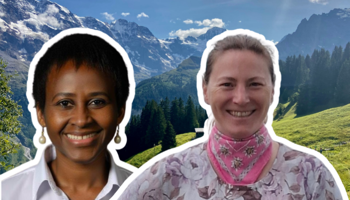 testimonials Montage photo présentant les portraits de deux femmes souriantes devant un panorama de montagne alpine. À gauche, une femme portant des boucles d'oreilles dorées et une chemise blanche. À droite, une femme vêtue d'une tenue florale rose avec un foulard. En arrière-plan, un paysage de montagne avec des sommets enneigés, des forêts de conifères et des alpages verts sous un ciel bleu.